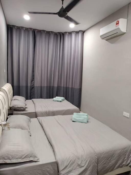 Impian Stay 0.1 Townhouse With 3 Bedrooms. กัวห์ ภายนอก รูปภาพ